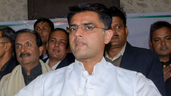 পাইলট-গান্ধী মুখোমুখি আলোচনা হল না এখনও