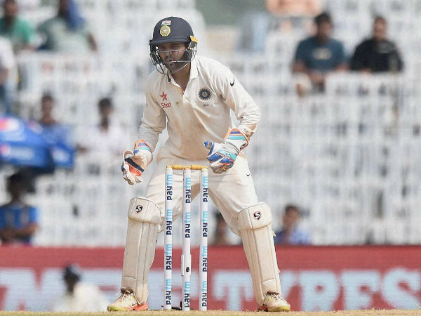 স্ট্যাম্প মিস করেছিলেন পার্থিব