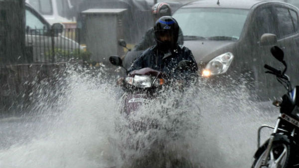 আবহাওয়া দফতরের পূর্বাভাসে কলকাতা-মুম্বইয়ের বৃষ্টি আবহাওয়া দফতরের পূর্বাভাসে কলকাতা-মুম্বইয়ের বৃষ্টি