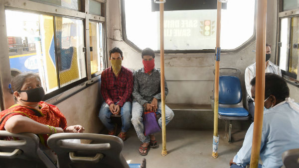 যাত্রী ও বাসের কর্মীদের মধ্যে সচেতনতা বৃদ্ধি