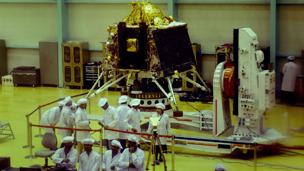 স্কাইরুট এরোস্পেসের হাত ধরে ভারতের মহাকাশ গবেষণায় নতুন দিগন্ত, পরীক্ষায় উত্তীর্ণ নয়া রকেট ‘রমন’ স্কাইরুট এরোস্পেসের হাত ধরে ভারতের মহাকাশ গবেষণায় নতুন দিগন্ত, পরীক্ষায় উত্তীর্ণ নয়া রকেট ‘রমন’
