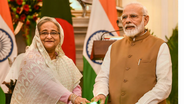 হাসিনা বেশ কয়েকটি প্রতিশ্রুতি দেন ভারতকে হাসিনা বেশ কয়েকটি প্রতিশ্রুতি দেন ভারতকে