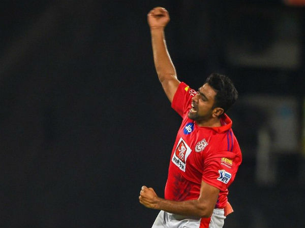কেন অশ্বিনকে ঘিরে বিতর্ক তৈরি হয়?