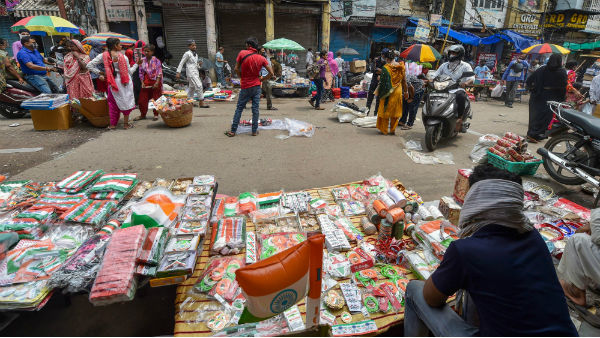 কমেছে ৯০ শতাংশ ব্যবসা কমেছে ৯০ শতাংশ ব্যবসা