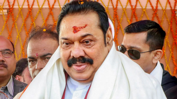 দুই দশক ধরে শ্রীলঙ্কার শাসন ক্ষমতায় রয়েছে রাজাপাক্ষ পরিবার দুই দশক ধরে শ্রীলঙ্কার শাসন ক্ষমতায় রয়েছে রাজাপাক্ষ পরিবার