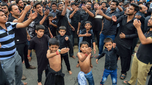 মহরমেও করোনা কাঁটা