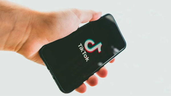 টিকটক কিনতে ইচ্ছুক মাইক্রোসফট