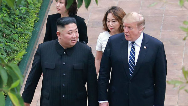 উঠে আসে 'রহস্যময় অস্ত্রের' কথা উঠে আসে 'রহস্যময় অস্ত্রের' কথা