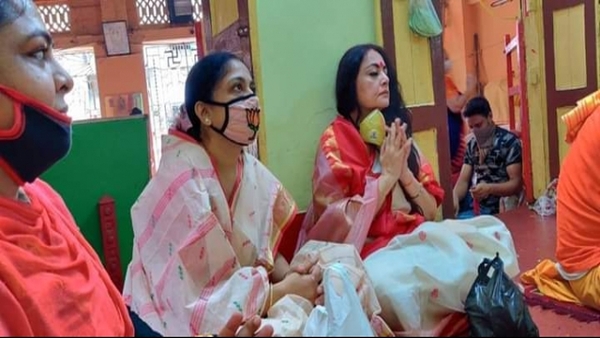  এর আগে নিগৃহিতাদের নিয়ে তৃণমূলকে আক্রমণ