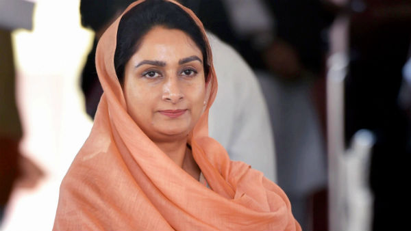  কৃষকদের মন পেতেই কি ইস্তফা ?