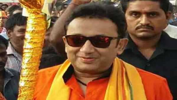 সুব্রত-জয় সাক্ষাৎ ঘিরে রাজ্য রাজনীতিতে নয়া জল্পনা