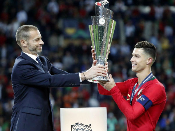 সিনিয়র রোনাল্ডোর থেকে কত গোলে এগিয়ে সি আর সেভেন