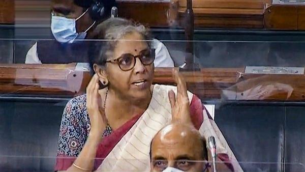 পাল্টা আক্রমণ প্রহ্লাদ যোশীর পাল্টা আক্রমণ প্রহ্লাদ যোশীর