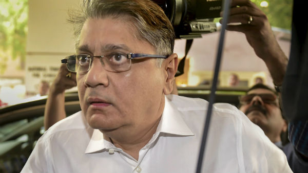 সোমবারই দীপক কোচরকে গ্রেফতার করে ইডি