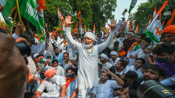 ব্যাপক কৃষক আন্দোলনের প্রস্তুতিতে গোটা দেশ ব্যাপক কৃষক আন্দোলনের প্রস্তুতিতে গোটা দেশ