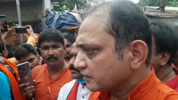 মমতা বন্দ্যোপাধ্যায়কে কটাক্ষ