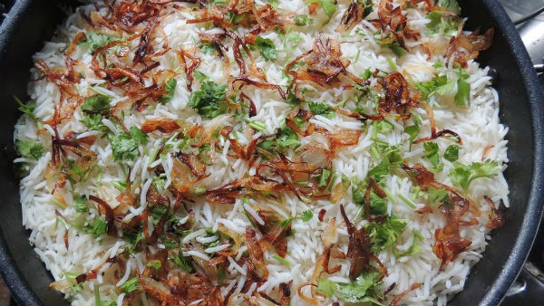 কোন এটিএম থেকে বের হবে চাল? কোন এটিএম থেকে বের হবে চাল?