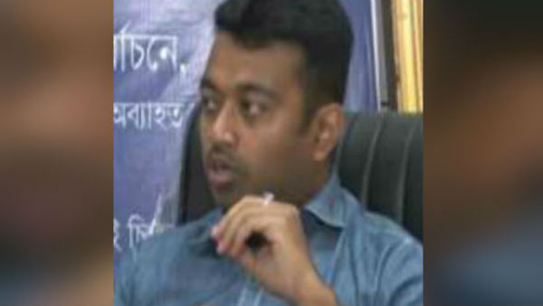 বিজেপিতে মানিয়ে নিতে পারছেন না শুভ্রাংশু! বিজেপিতে মানিয়ে নিতে পারছেন না শুভ্রাংশু!