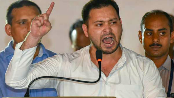 নীতীশকে চাপে রাখতে ‘বেরোজগারী হাটাও’ পোর্টাল চালু আরজেডি-র