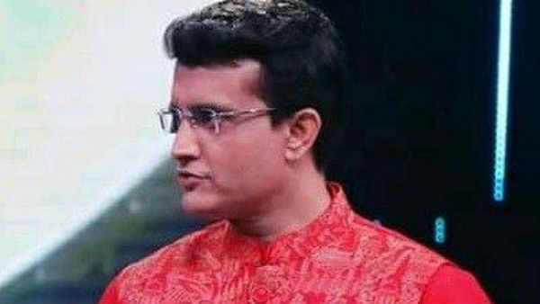 অষ্টমীর সন্ধীপুজো থেকে ভাসানের নাচে, ঢাকের তালে মেতে ওঠেন সৌরভ