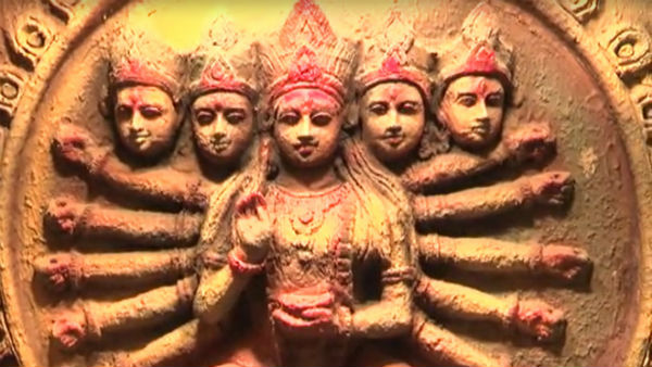 ব্যারিকেড দেওয়া চলছে প্যান্ডেলে-প্যান্ডেলে, তবে নিয়ম মানা হচ্ছে কি