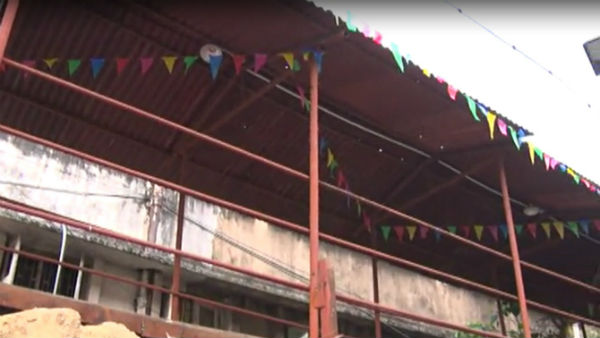 ব্যারিকেড দেওয়া চলছে প্যান্ডেলে-প্যান্ডেলে, তবে নিয়ম মানা হচ্ছে কি