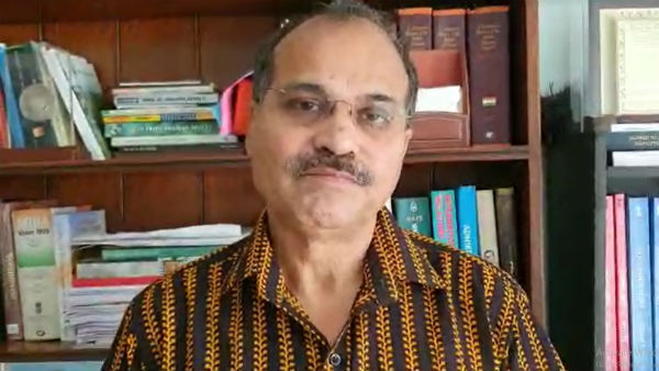 মুখ্যমন্ত্রীর দৃঢ়তা নিয়ে প্রশ্ন