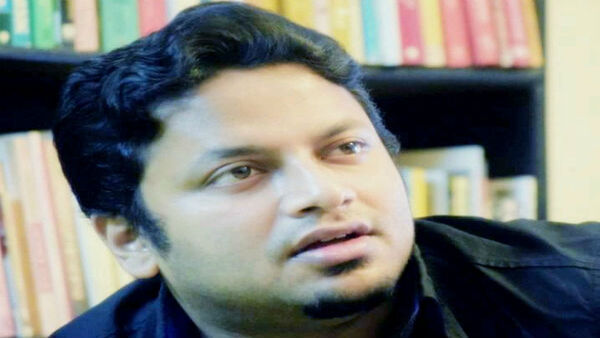 অনুপম হাজরার বিতর্কিত মন্তব্য অনুপম হাজরার বিতর্কিত মন্তব্য