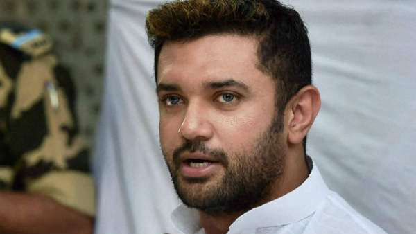 ভোটের ময়দানে লড়ার চ্যালেঞ্জ নীতীশকে