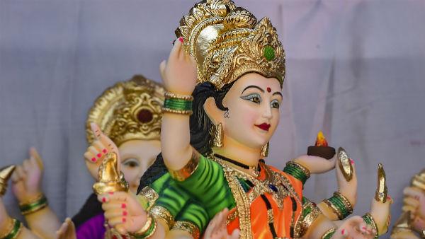  মায়ের মূর্তি কোথায় বসবে?