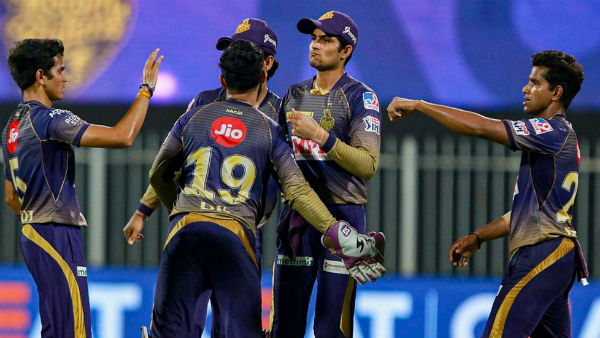 প্রতিপক্ষের ব্যাটিং নাইট ব্রিগেডে আরও চাপ বাড়াচ্ছে