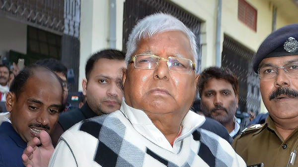 কিভাবে দিন কাটছে লালুর? কিভাবে দিন কাটছে লালুর?