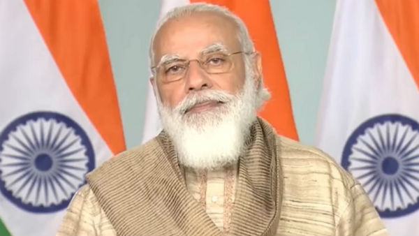 পুজো উদ্বোধনে মোদী পুজো উদ্বোধনে মোদী
