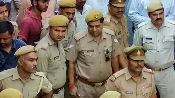 ৩০ সেপ্টেম্বর বিশেষ তদন্তকারী দল গঠন করা হয় ৩০ সেপ্টেম্বর বিশেষ তদন্তকারী দল গঠন করা হয়