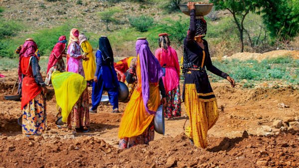 নতুন আইন কার্যকরী হলে শ্রম নীতিতে সংস্কার আসবে