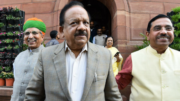 নবরাত্রিতে কেন্দ্রীয় স্বাস্থ্যমন্ত্রীর বার্তা নবরাত্রিতে কেন্দ্রীয় স্বাস্থ্যমন্ত্রীর বার্তা