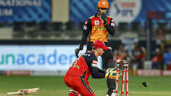 দুই দলের মুখোমুখি লড়াইয়ের পরিসংখ্যান