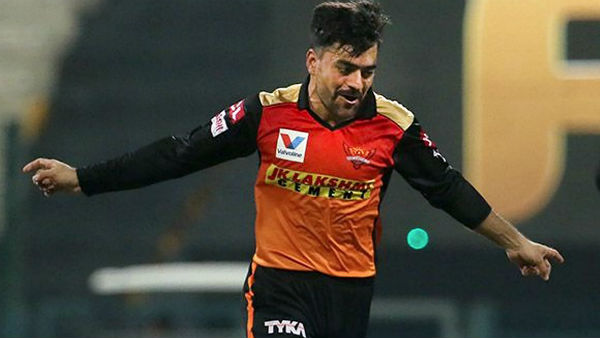 কেন রশিদের স্ত্রীর জায়গায় অনুষ্কাকে দেখাচ্ছে