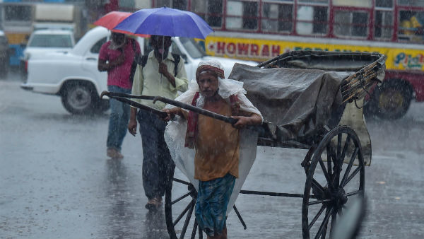 বজ্রবিদ্যুৎ সহ ঝড় ও সতর্কবার্তা কোন কোন জেলায়?
