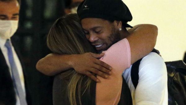 করোনায় আক্রান্ত ব্রাজিলিয়ান করোনায় আক্রান্ত ব্রাজিলিয়ান