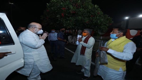 জল্পনা কাটিয়ে হাজির রাহুল সিনহা