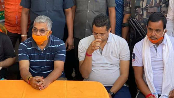  বিষ্ণুপুরের রসিকগঞ্জে চায়ে পে চর্চা