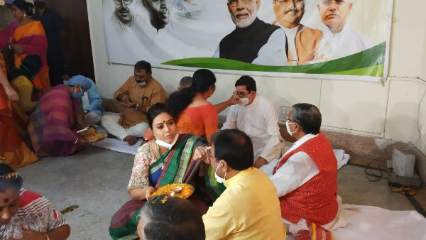 বিজেপি কার্যালয়ে ভাইফোঁটা বিজেপি কার্যালয়ে ভাইফোঁটা