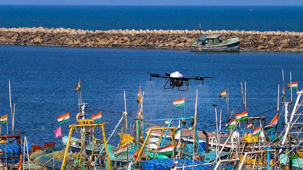 তামিলনাড়ুর রাজালিতে নাভাল এয়ার স্টেশনেই ঠাঁই হয়েছে সদ্য আগত ড্রোনগুলির