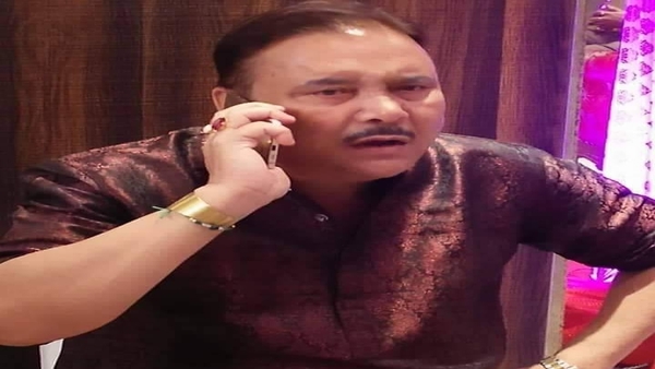 মদন মিত্রকে ঘিরে শুরু জল্পনা মদন মিত্রকে ঘিরে শুরু জল্পনা