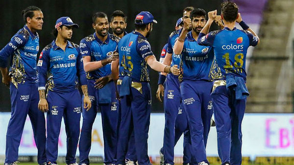 অদ্ভুত গেরোয় আটকে মুম্বই