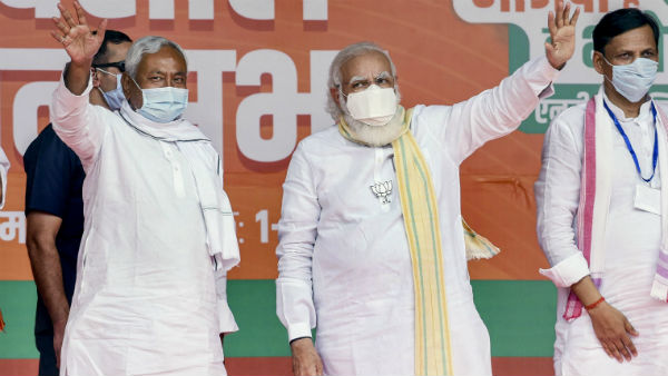 বিহারে আরজেডির মহাজোট ও এনডিএর ভোট পরিসংখ্যান