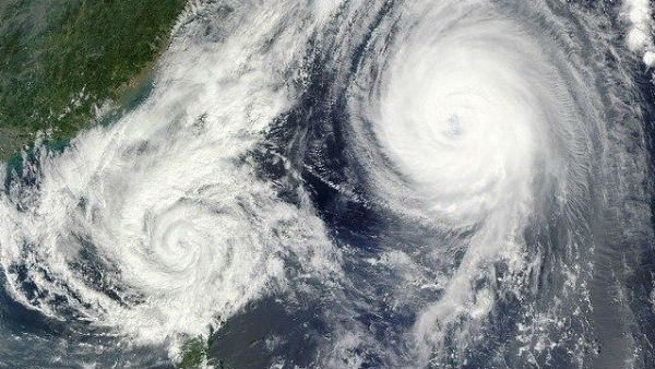 শুধু গুজরাতেই ১৩ জনের মৃত্যু