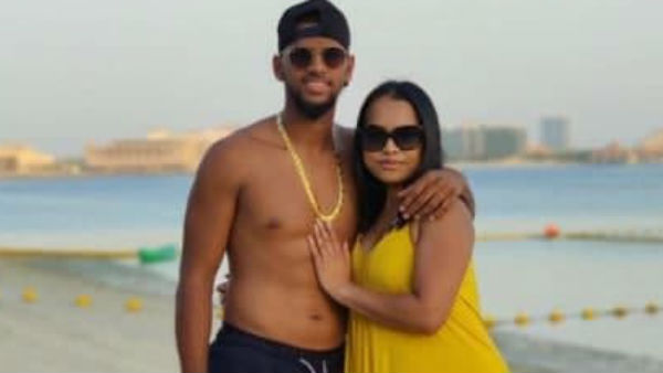 আইপিএল শেষে দেশে ফিরে এনগেজমেন্ট সেরে ফেললেন ক্যারিবিয়ান তারকা আইপিএল শেষে দেশে ফিরে এনগেজমেন্ট সেরে ফেললেন ক্যারিবিয়ান তারকা