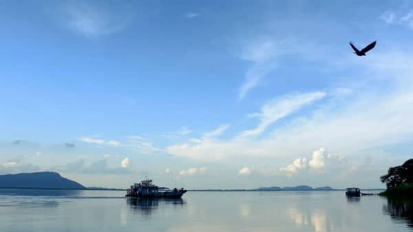ইয়ারলাং জ্যাংবো নদীর নাম অসমে ব্রহ্মপুত্র
